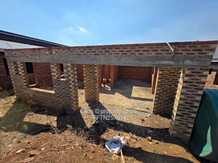 A spectacular almost complete home i Warren Park D up for grabs