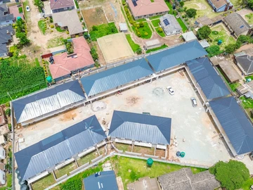 2 Bedroom Flat & Apartment