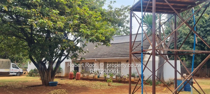 House with Stunning Road Frontage 