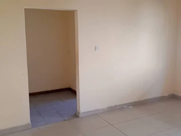 6 Bedroom House