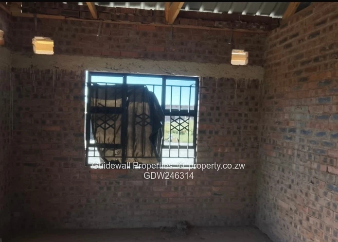 Incomplete 4 bed house for sale in Kuwadzana Extension