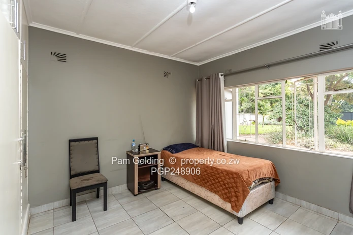 Spacious Double Storey Family Home!