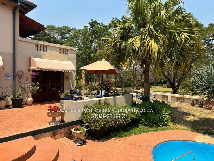 NEW Delightful home on the prestigious Brooke golf course  (Sole Mandate)