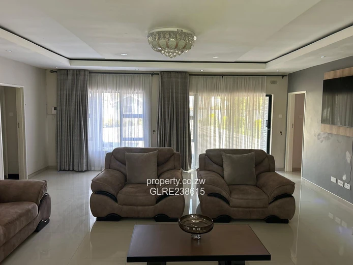 Luxurious 5-Bedroom House for Rent in Highlands
