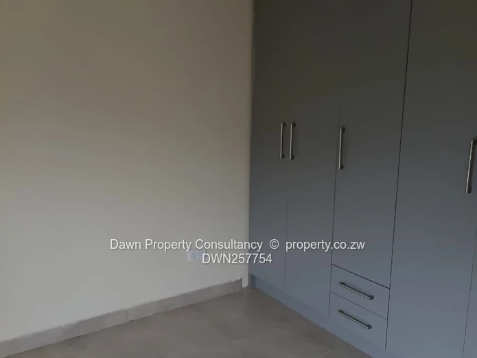2 Bedroom Flat/Apartment For Sale Ashdown Park