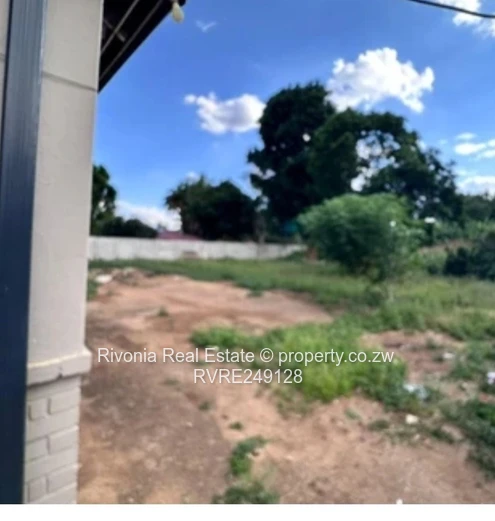 Prime location along 2nd Ext for Redevelopment 