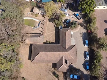 7 Bedroom House