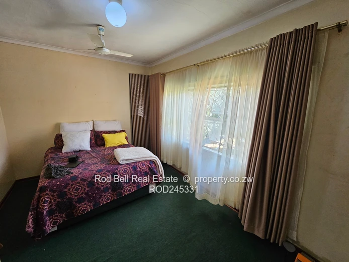 Semi-detached 3-bedroom, duplex garden Flat