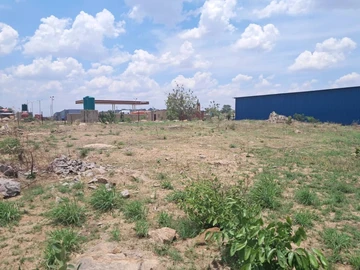 Commercial & Industrial Land