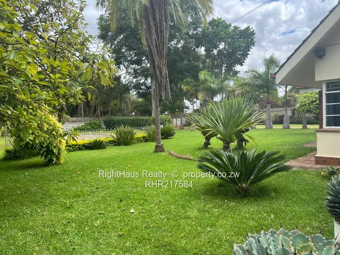 Prime Commercial Space with Pool & Borehole in Mt Pleasant 