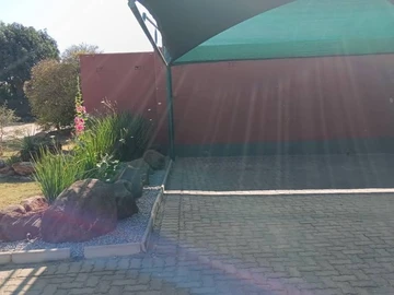 2 Bedroom Garden Flat