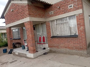  5-Bedroomed Home in Sunningdale, Harare For Sale