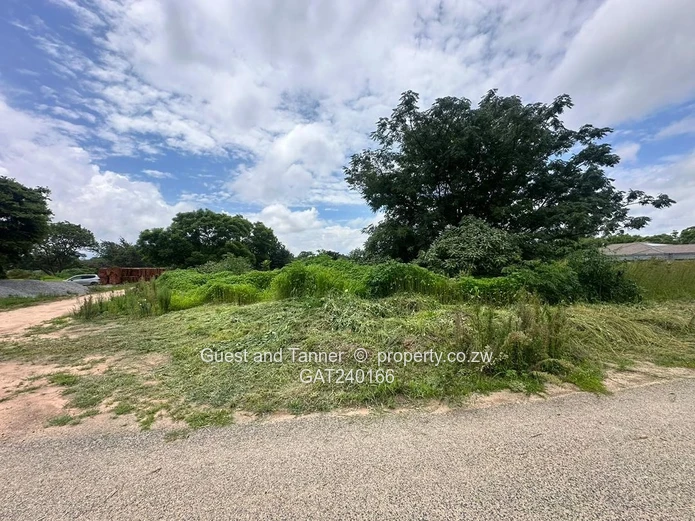 Ruwa Golf Course Residential Stand for Sale. Prime 2700sqm Land with Road Access (Sole Mandate)
