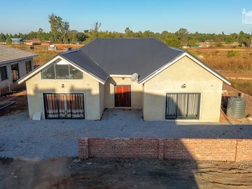 4 Bedroom House
