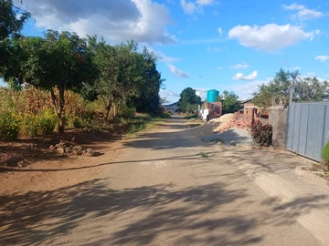 Commercial & Industrial Land