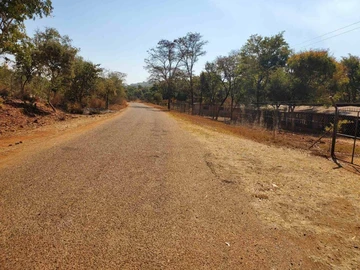 Farm & Agricultural Land