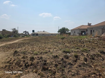 Stands & Residential Land