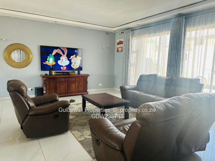  Spacious 3 bed house for sale in Warren Park