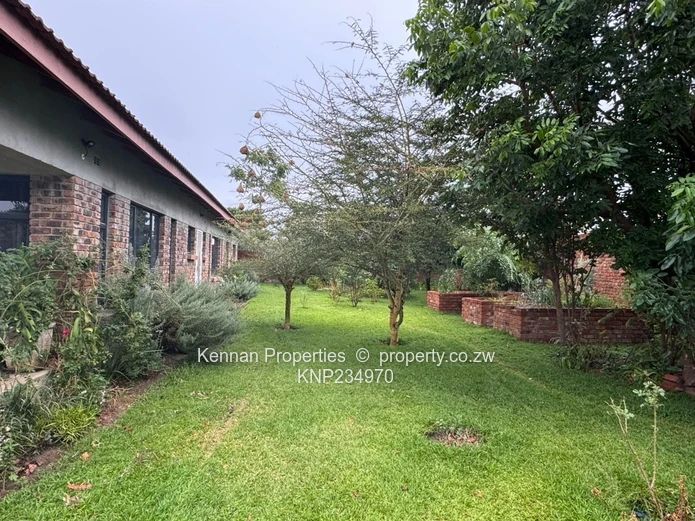 Beautiful home in Rockview