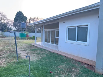 2 Bedroom Garden Flat