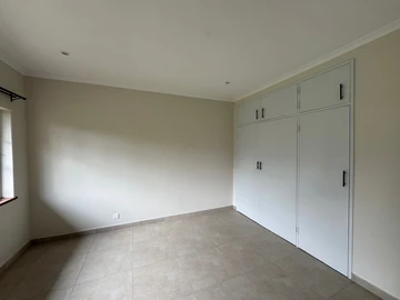 2 Bedroom Garden Flat