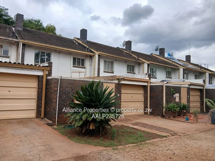 Duplex Investment: 3-Bed Unit with Garage & Deeds in Central Avenues Location