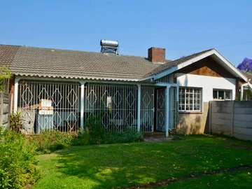 2 Bedroom Garden Flat