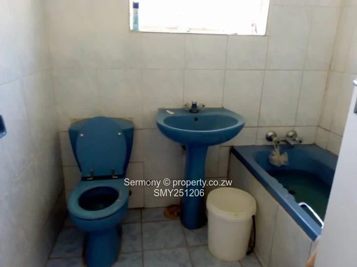 Residential house for rent 