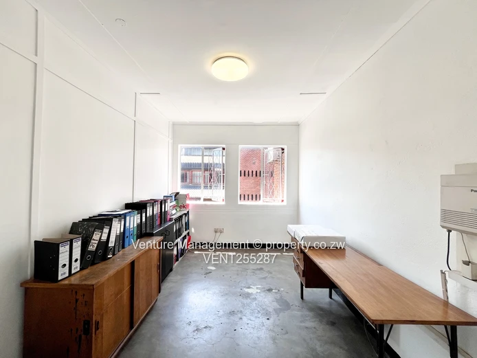 Warehouse To Let – Msasa