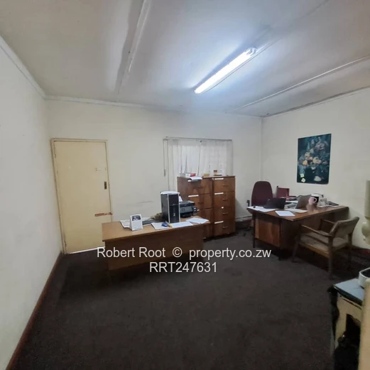 Warehouse and offices to let (Sole Mandate)
