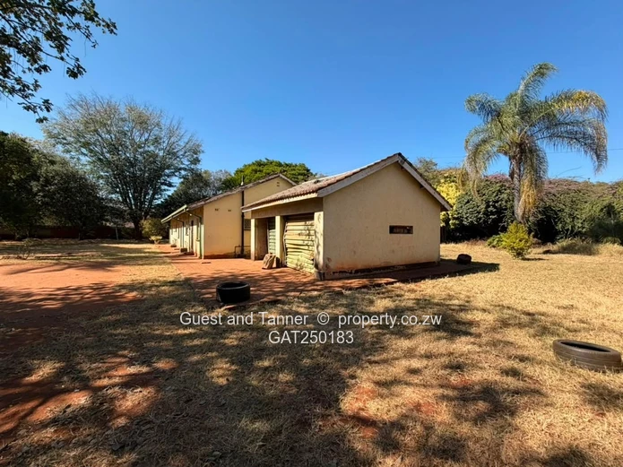 Prime Commercial Corner Stand - Lomagundi Road - Westgate Round About (Sole Mandate)