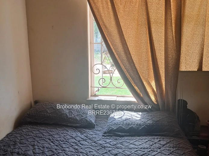 New Listing Investor Delight Waterfalls house for sale!