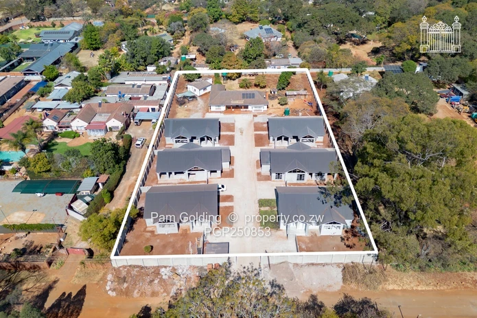 Neatly Built 3-Bedroom Townhouse