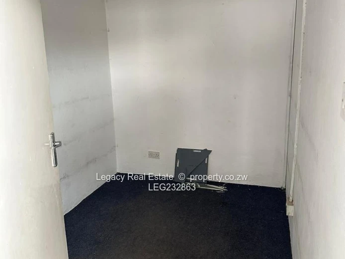 Warehouse with Office, Reception & Staff Facilities