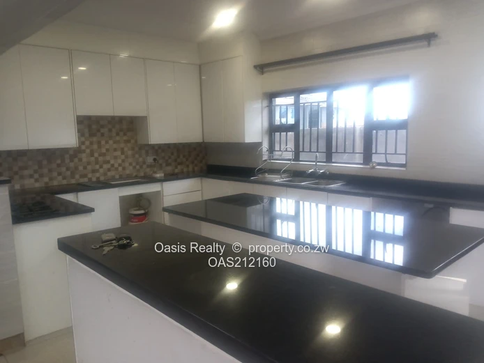 Available for rental is an Exquisite 4 bedroom house in Arlington Estate  !!!!