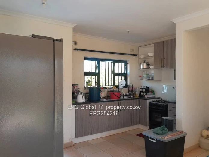 Solid compact clean cottage  available for letting  