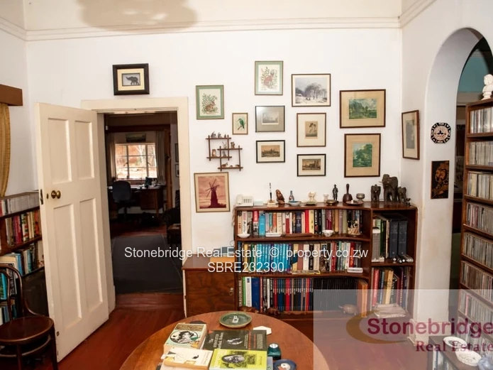 3 Bedroom House for Sale in Suburbs