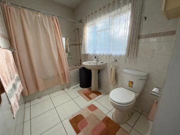 3 Bedroom Garden Flat