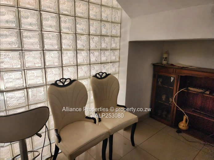 Massive, lovely 6 bed home in Borrowdale