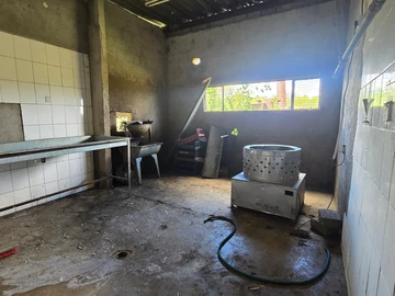 Farm & Agricultural Land