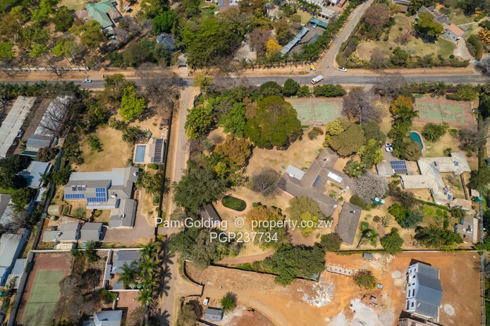 Two Acres on Kew Drive