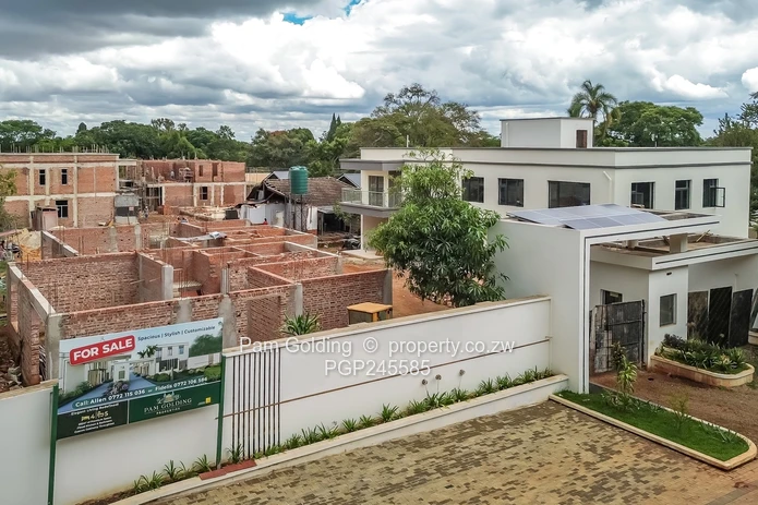 PRICE REDUCED — Upmarket Townhouses for Sale in Highlands