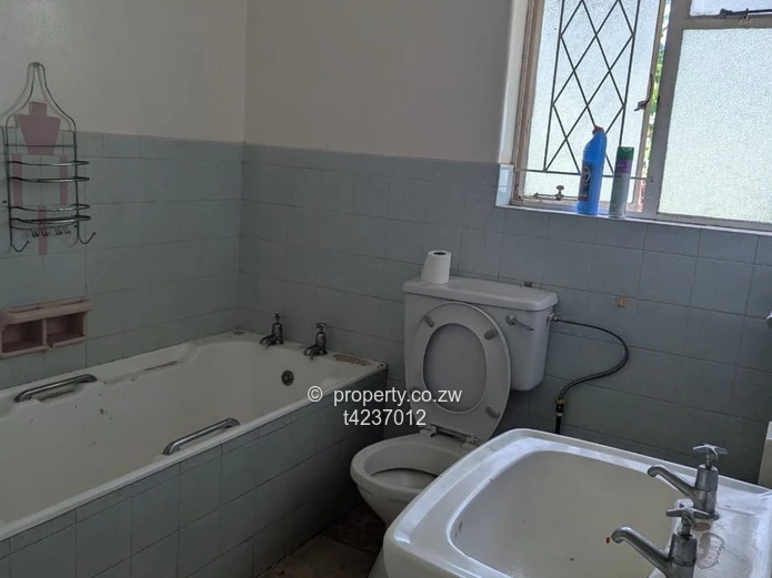 Greendale North 4 bed house to Rent