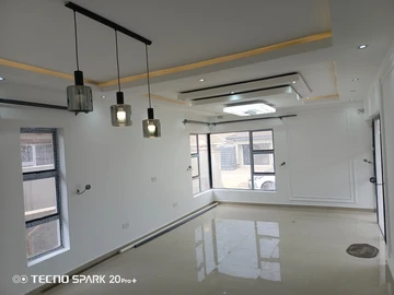 2 Unit Townhouse Complex