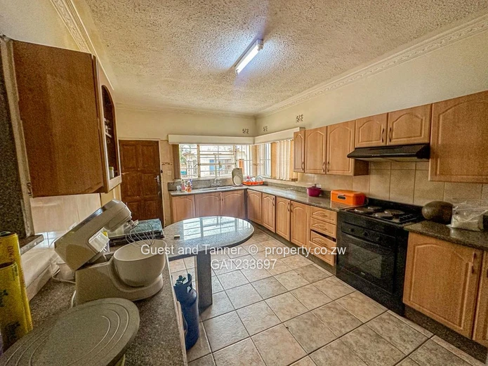  4 Bedroomed house in Chadcombe For Sale 