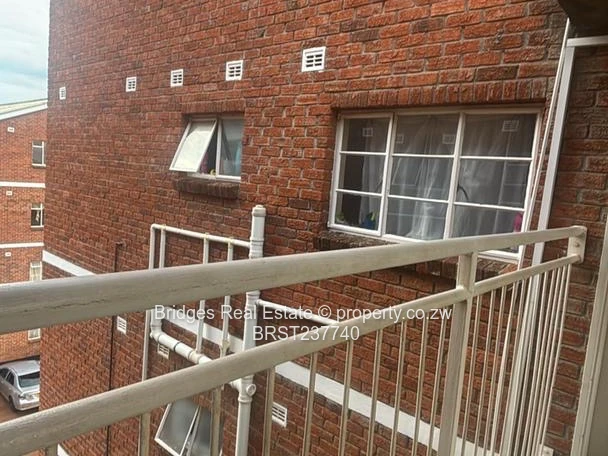 Tafara Mabvuku 2 bed flat for sale