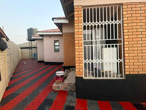 4 Bedroom House