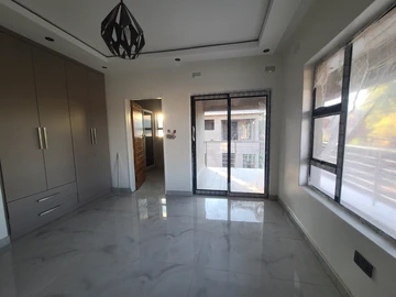 2 Bedroom Garden Flat