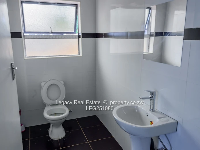 Mount Pleasant Heights: 6-Bed Townhouse Complex with Brick Yard & Borehole