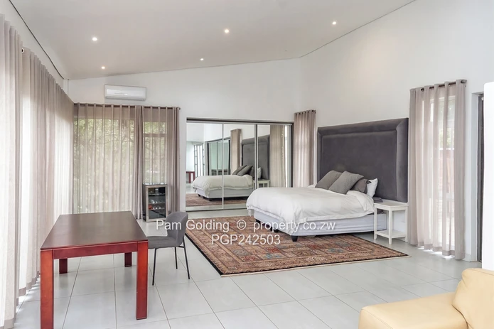 House for Sale in Glen Lorne